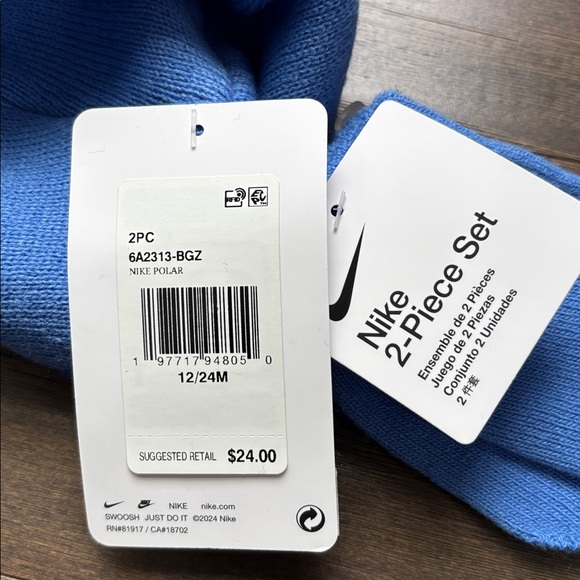 Nike Infant 2 pc. Knit cuffed beanie hat & mittens,embroidered Swoosh logo hat - Picture 6 of 6